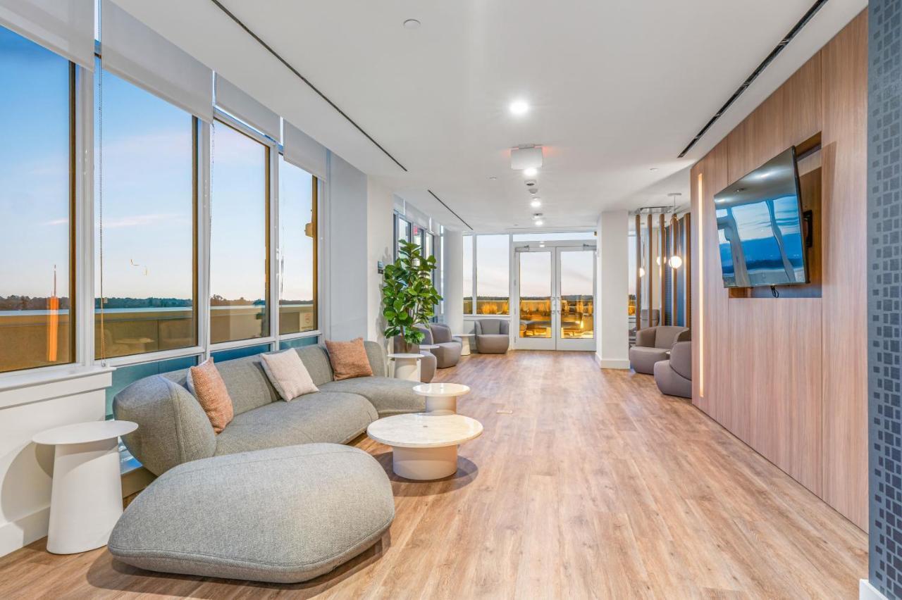 Global Luxury Suites Downtown ホワイト・プレインズ エクステリア 写真